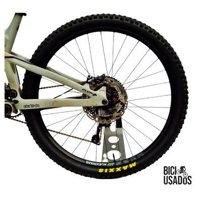 Pivot – Firebird Carbon 29 (2020)