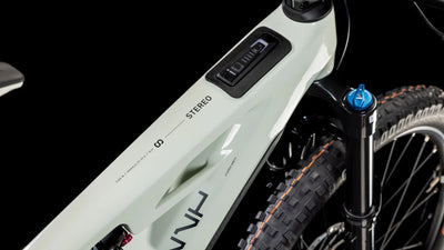CUBE - STEREO HYBRID ONE77 HPC | SLX 800WH | NUEVA |